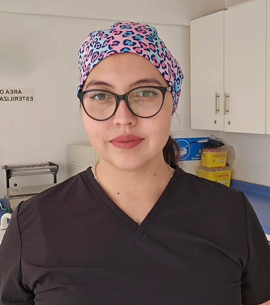 dra_camila_carvajal_b_cirujana_dentista_estetica_facial